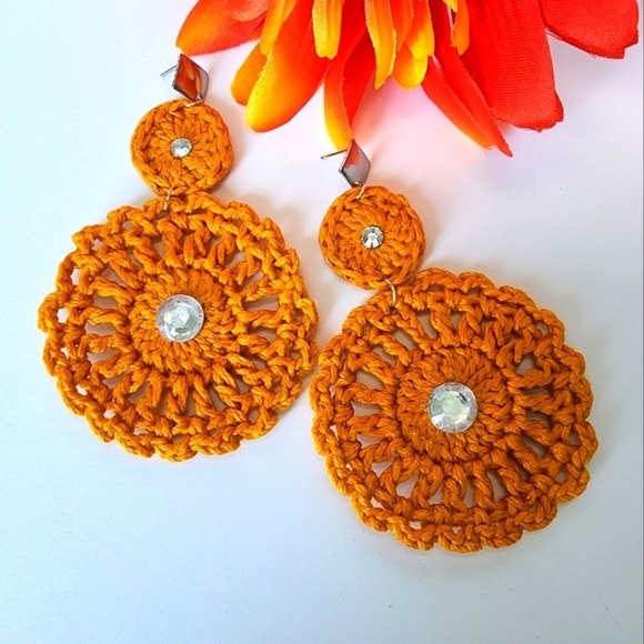 CROCHET Earrings - Picture 6 of 6